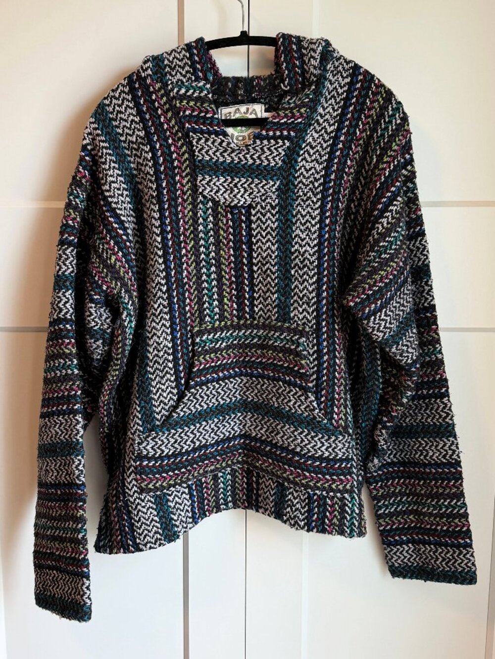 Baja Joe Pull over hoodie - Size M